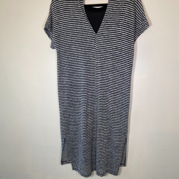 Nordstrom Lush Midi Knit Dress in Grey and Black Stripe - Picture 7 of 9